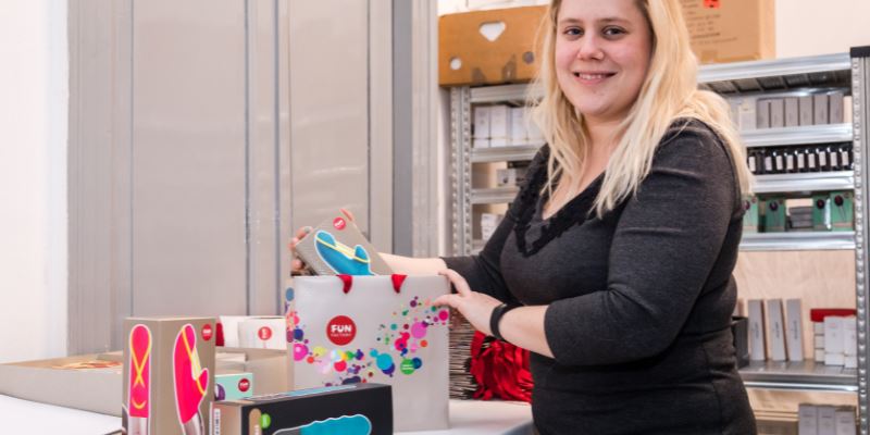 CADEAUX HOTESSE & BOX EVJF 